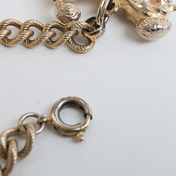 Rare Vintage Napier Dog Pendant Charm Bracelet Curb Link Chain Gold Tone - Picture 10 of 13